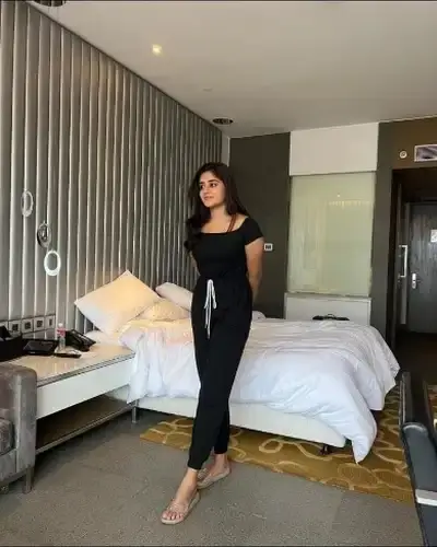 Budge Call Girl Service